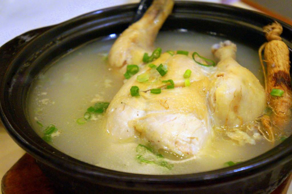 Ginseng chicken soup